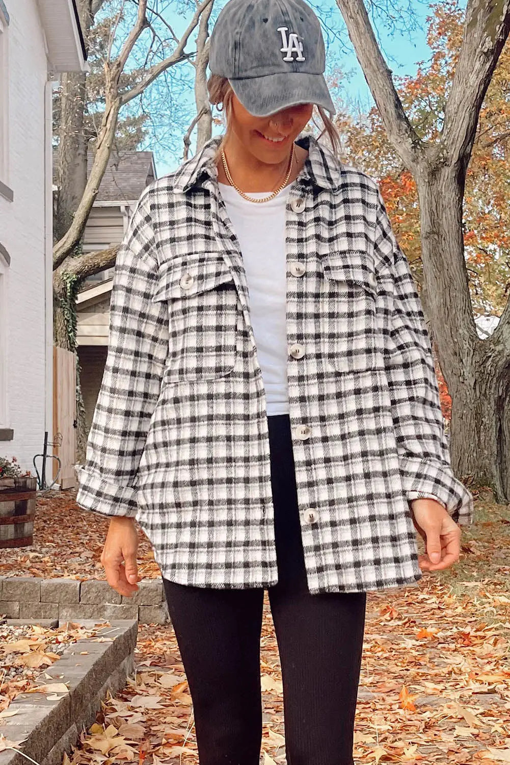 Black Plaid Print Chest Pockets Buttoned Tunic Shacket eAura