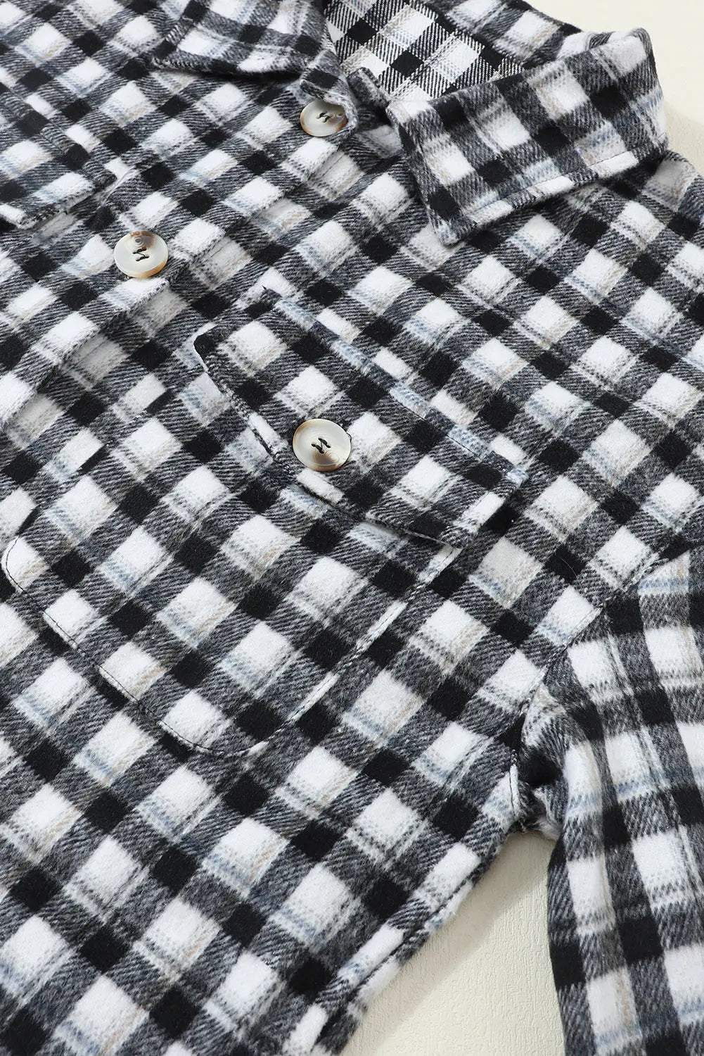 Black Plaid Print Chest Pockets Buttoned Tunic Shacket eAura