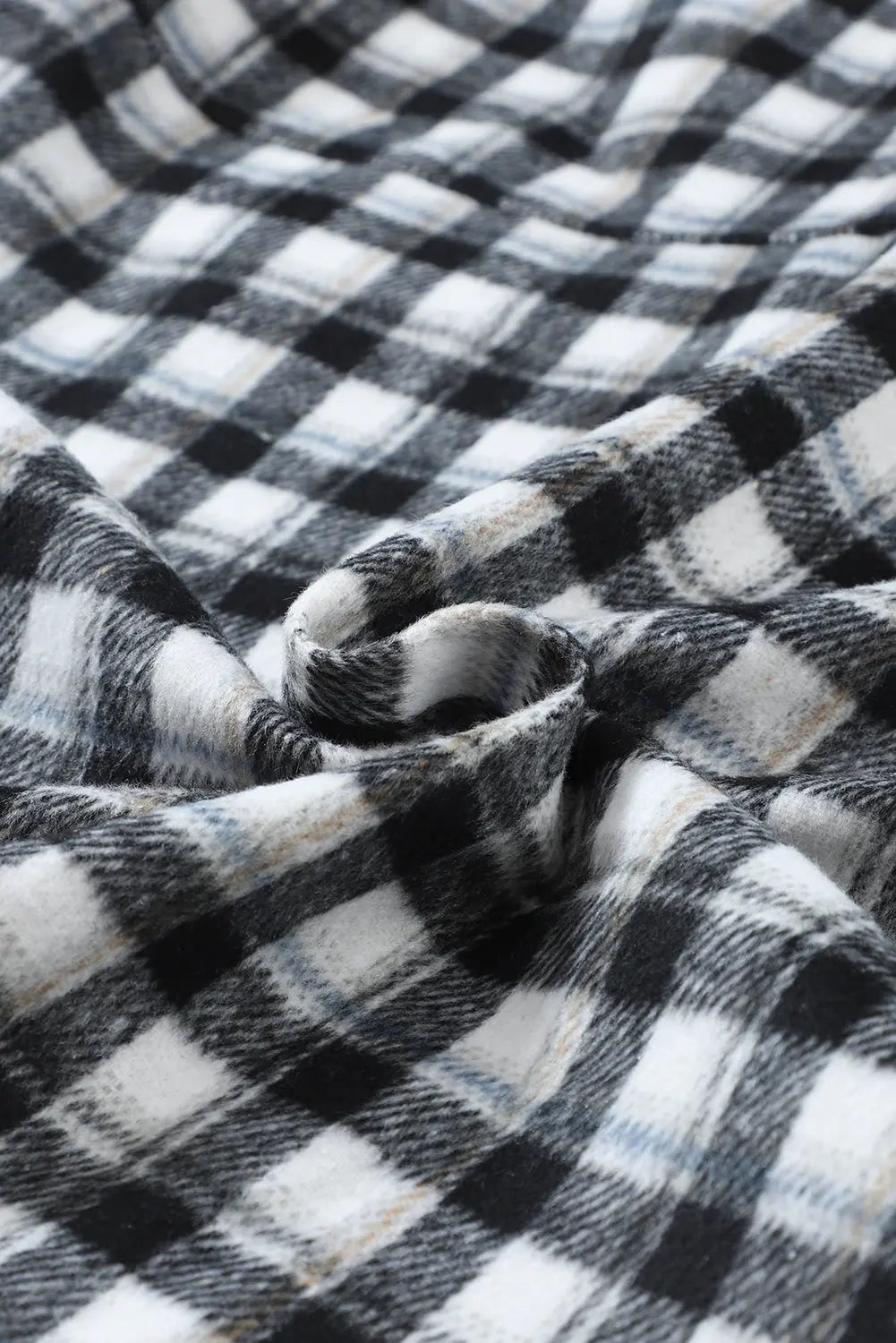Black Plaid Print Chest Pockets Buttoned Tunic Shacket eAura