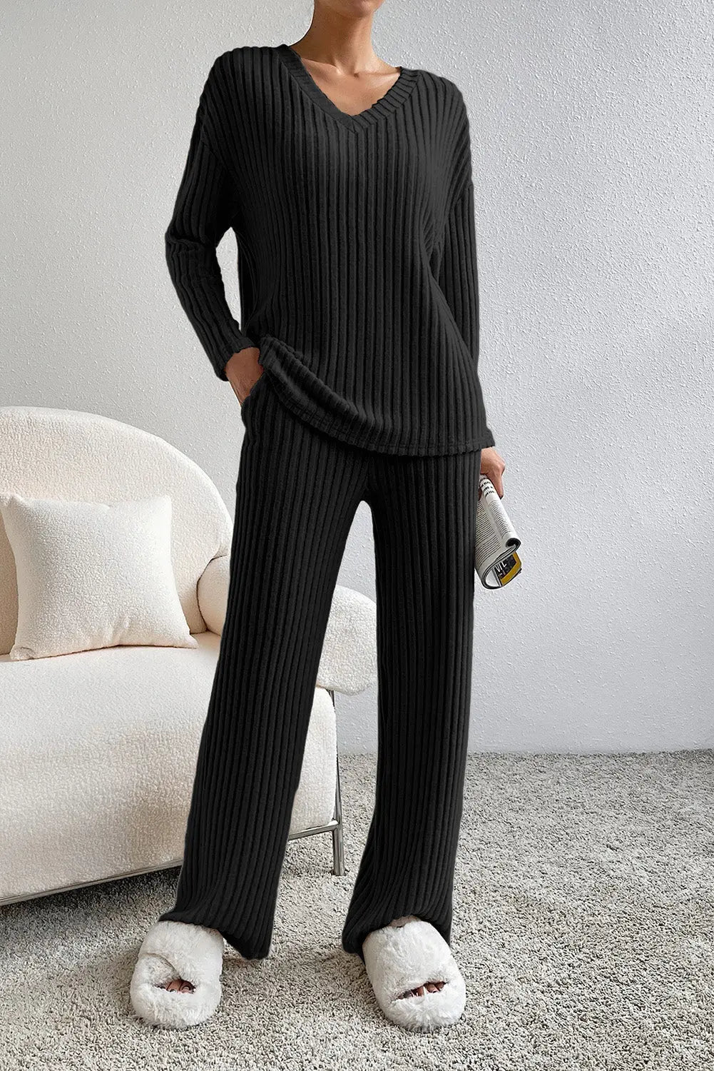 Black Ribbed Knit V Neck Slouchy Two-piece Outfit eAura