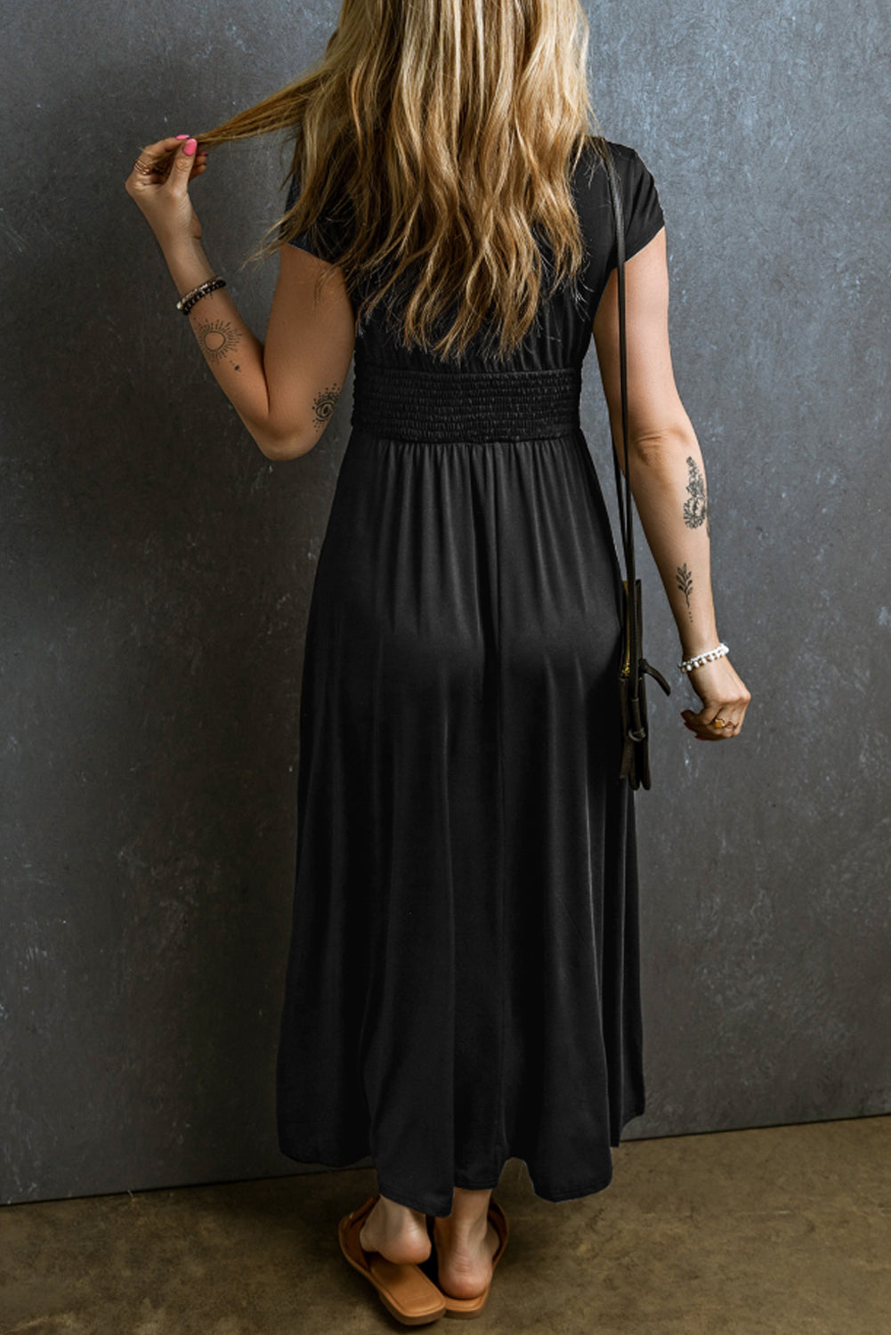 Black Short Sleeve Shirred High Waist V Neck Maxi Dress - eAura