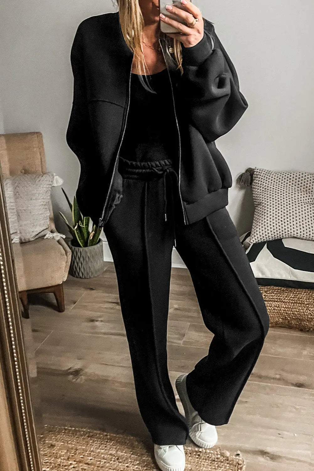 Black Solid Seamed Zipper Jacket and Drawstring Waist Trousers Set eAura