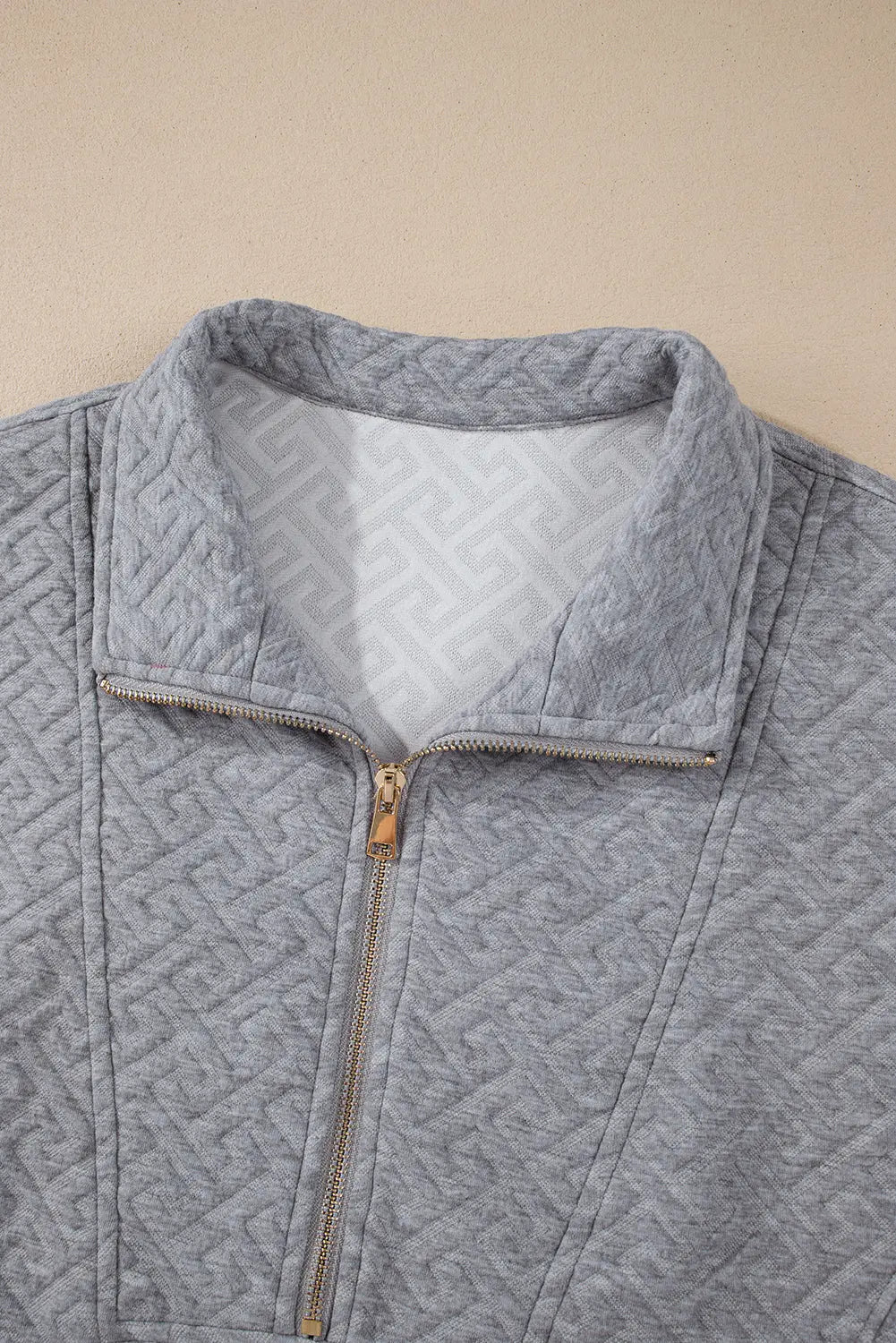 Black Solid Textured Half Zipper Collared Sweatshirt Beagle Boutique Fashion Outlet