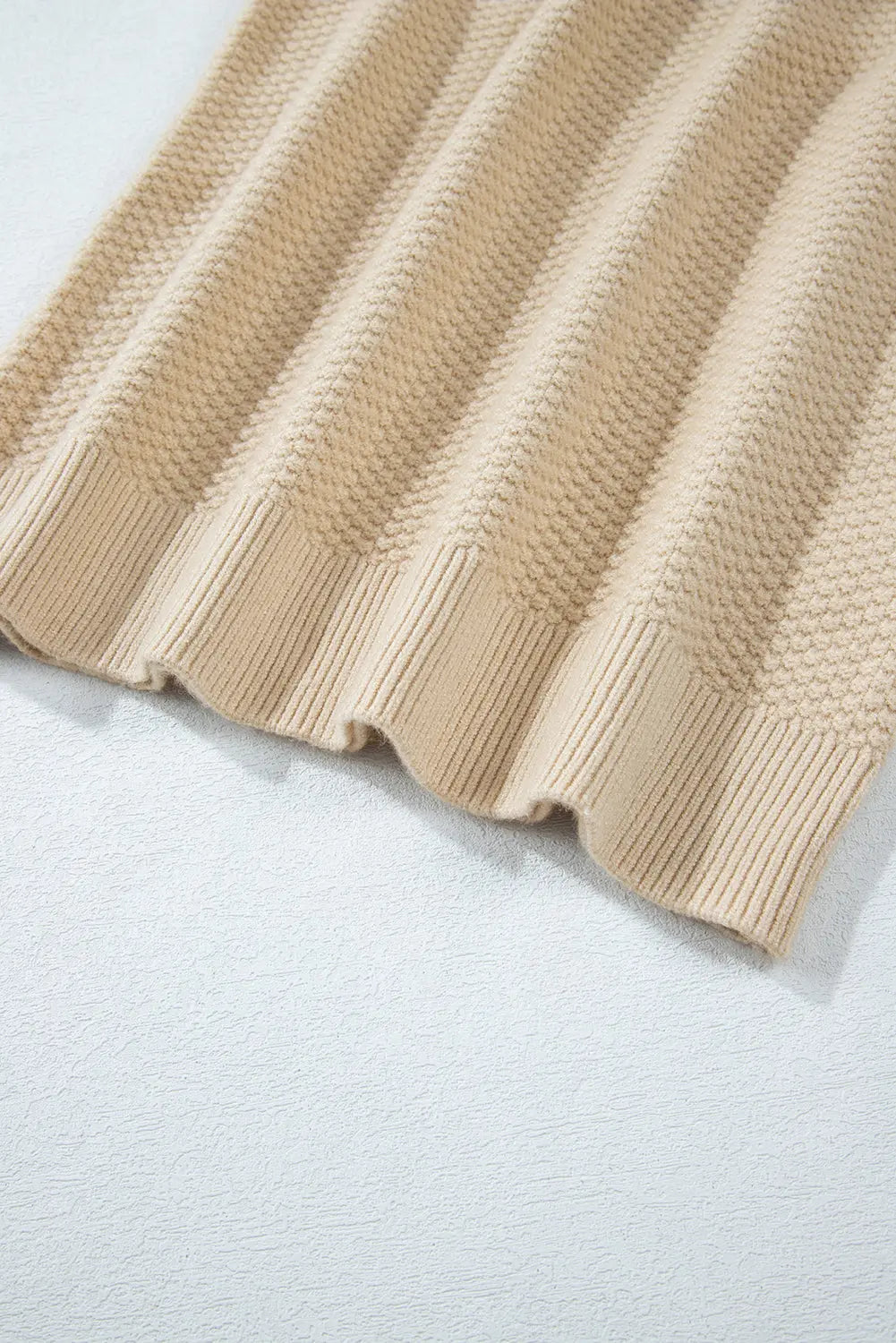 Black Solid Textured Knit Split Cuff Drop Shoulder Loose Sweater - eAura