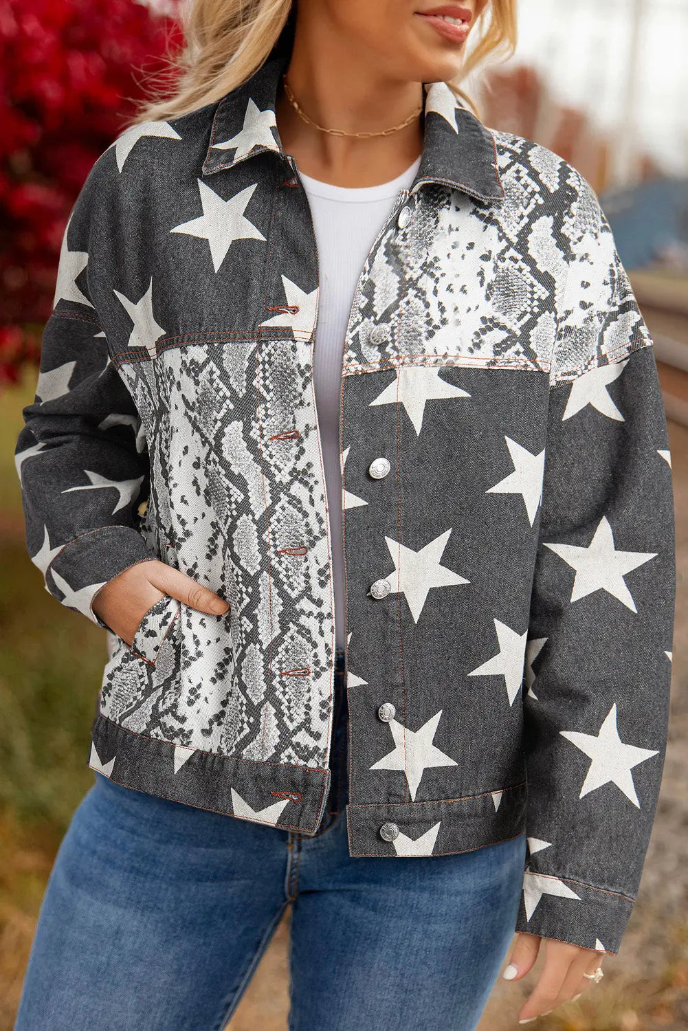 Black Star Snakeskin Printed Patchwork Denim Jacket - eAura