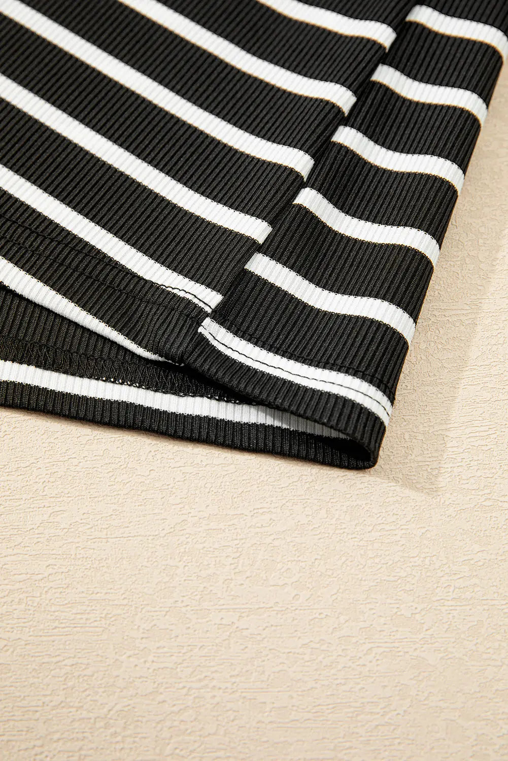 Black Striped Patchwork Loose Long Sleeve Tee Beagle Boutique Fashion Outlet