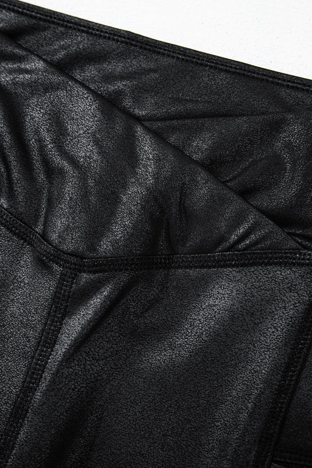 Black V Crossover High Waist Pocketed Leggings - eAura