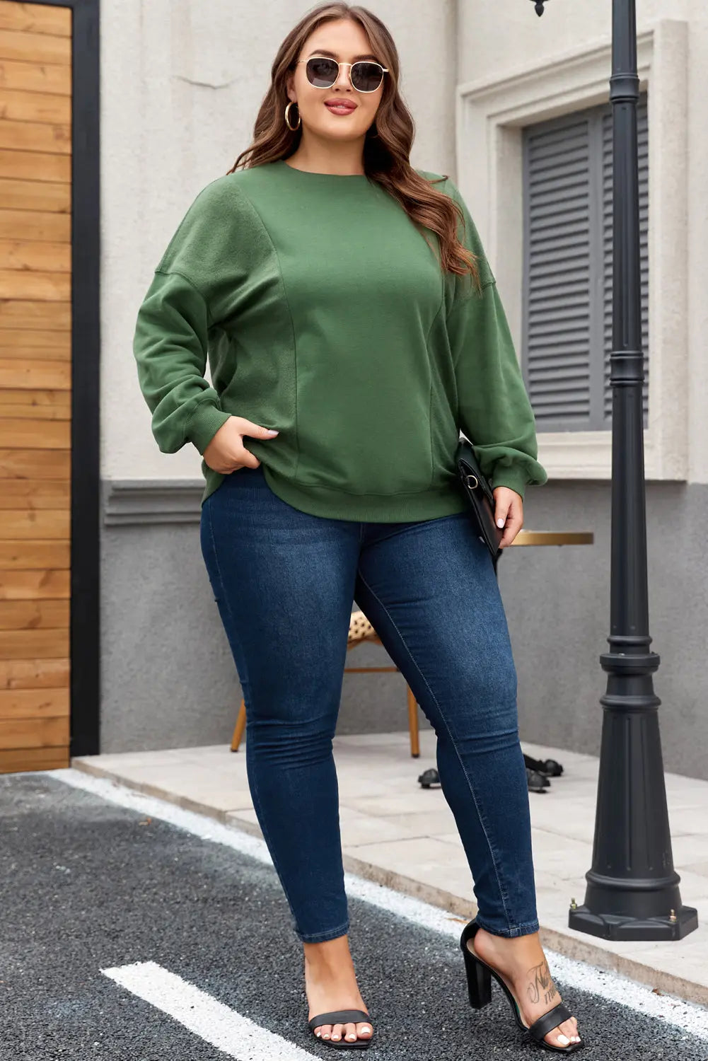 Blackish Green Loose Patchwork Crewneck Plus Size Sweatshirt Beagle Boutique Fashion Outlet