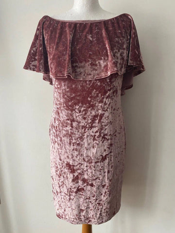 Blanco by QUIZ Pink Crushed Velvet Off The Shoulders Dress - BB Fashion Outlet