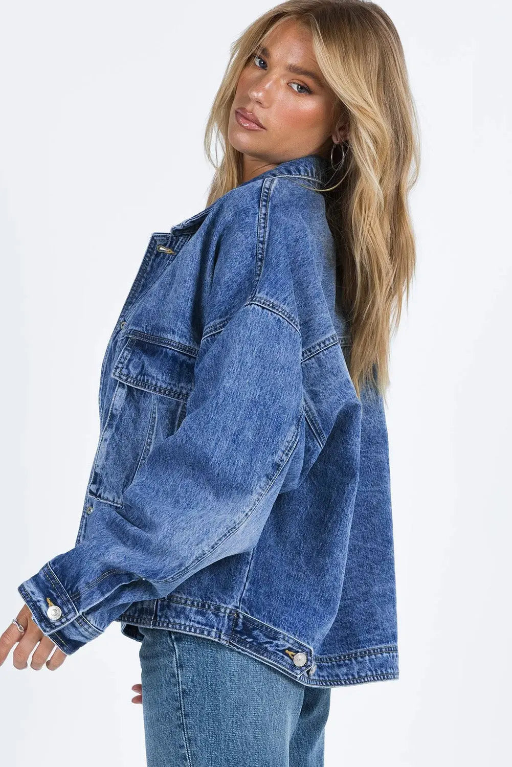 Blue Chest Pockets Drop Shoulder Loose Denim Jacket - eAura
