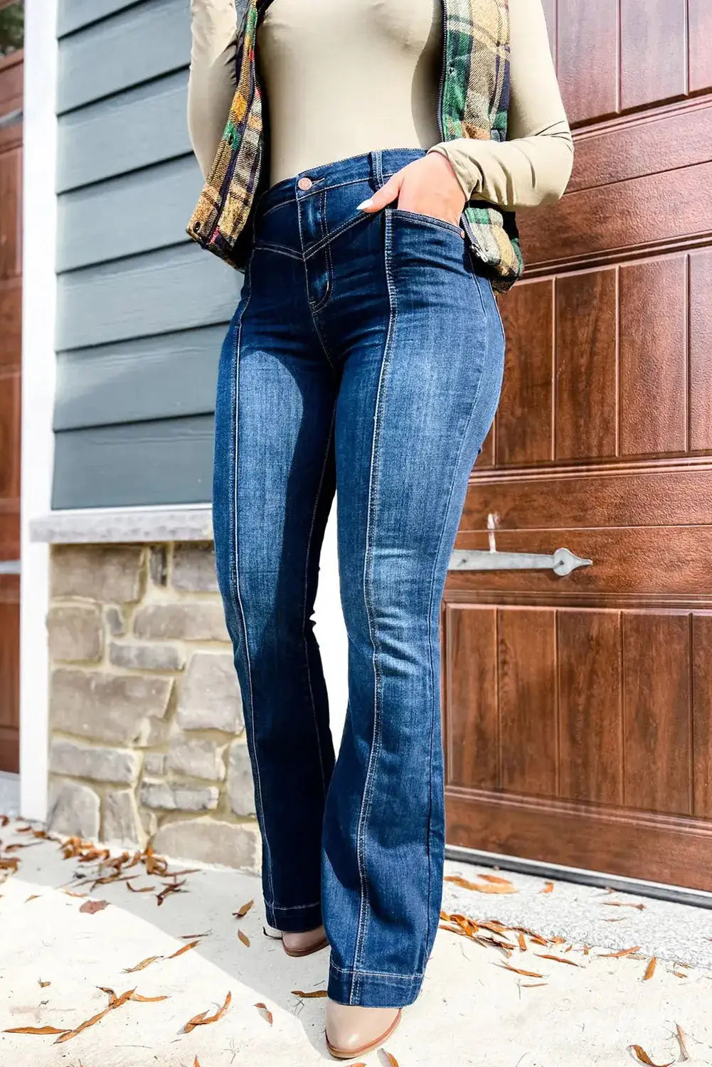 Blue High Waist Seam Stitching Pocket Flare Jeans eAura