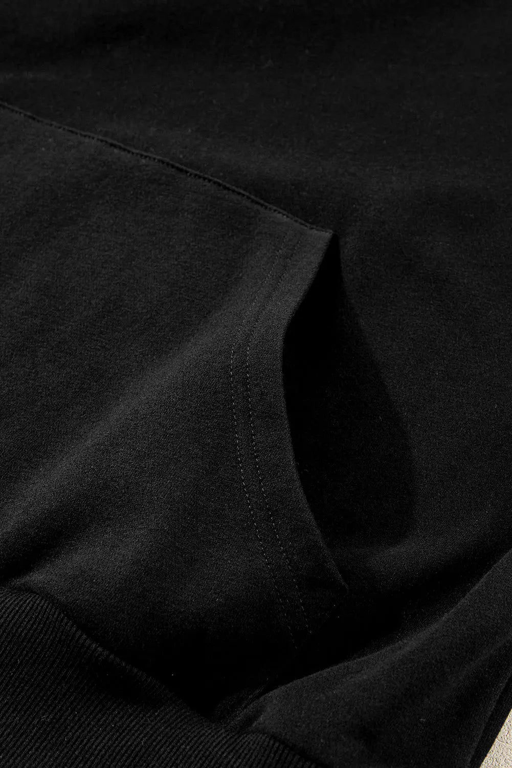 Bonbon Zip-up Stand Neck Kangaroo Pocket Sweatshirt Beagle Boutique Fashion Outlet
