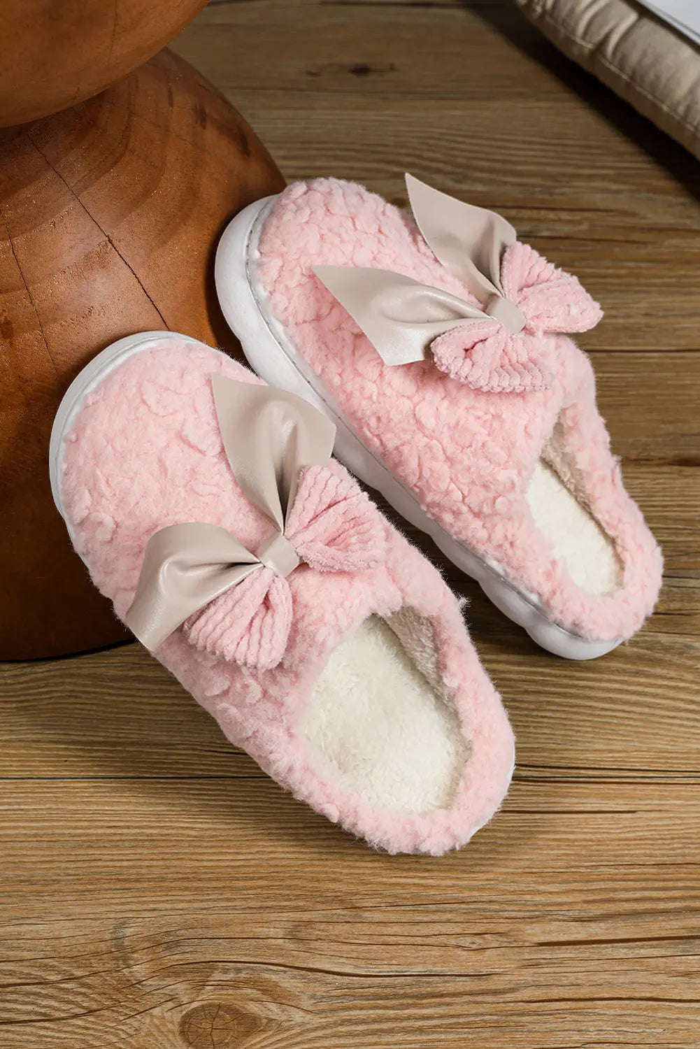 Camel Contrast Bowknot Applique Plush Winter Slippers - eAura