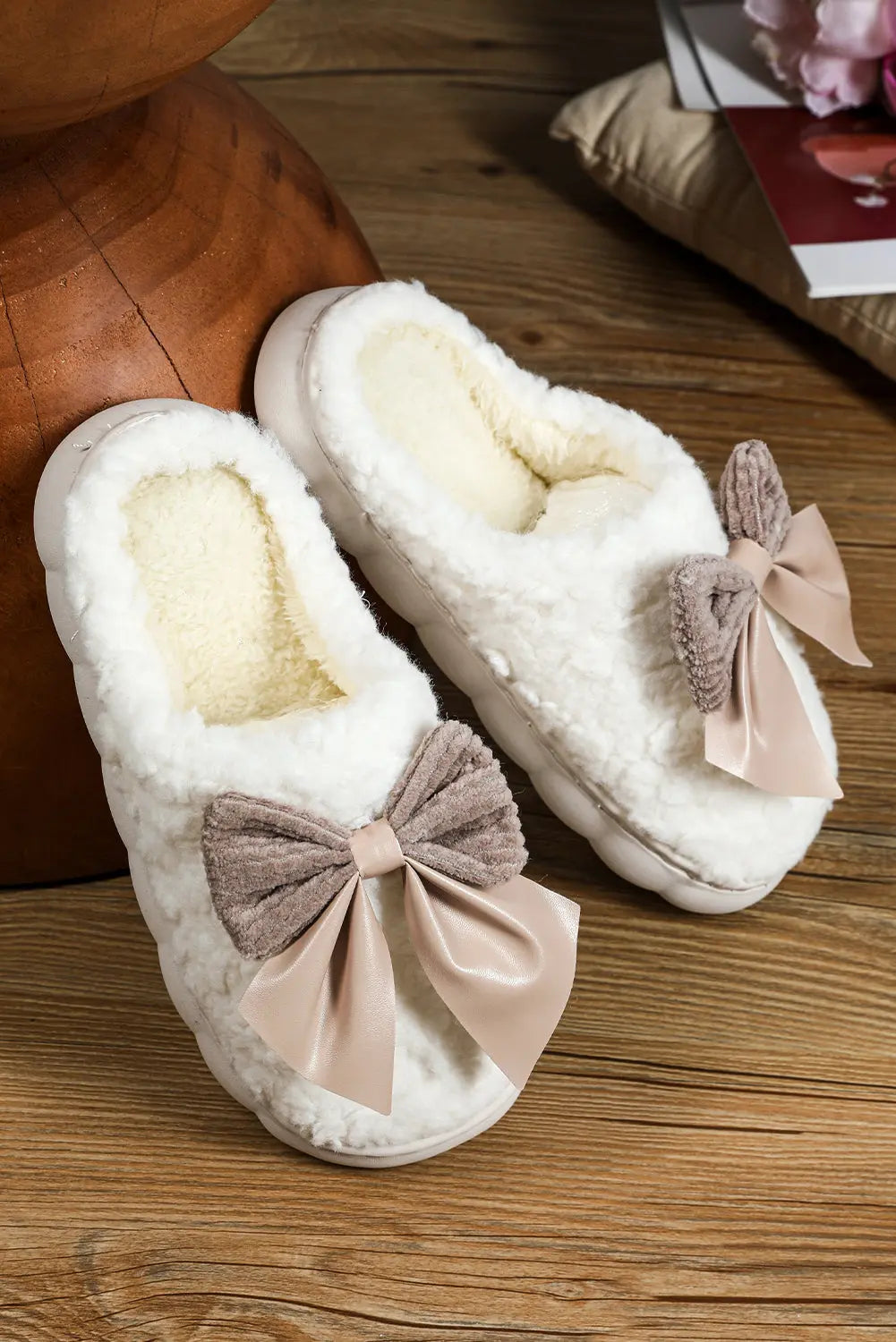 Camel Contrast Bowknot Applique Plush Winter Slippers - eAura