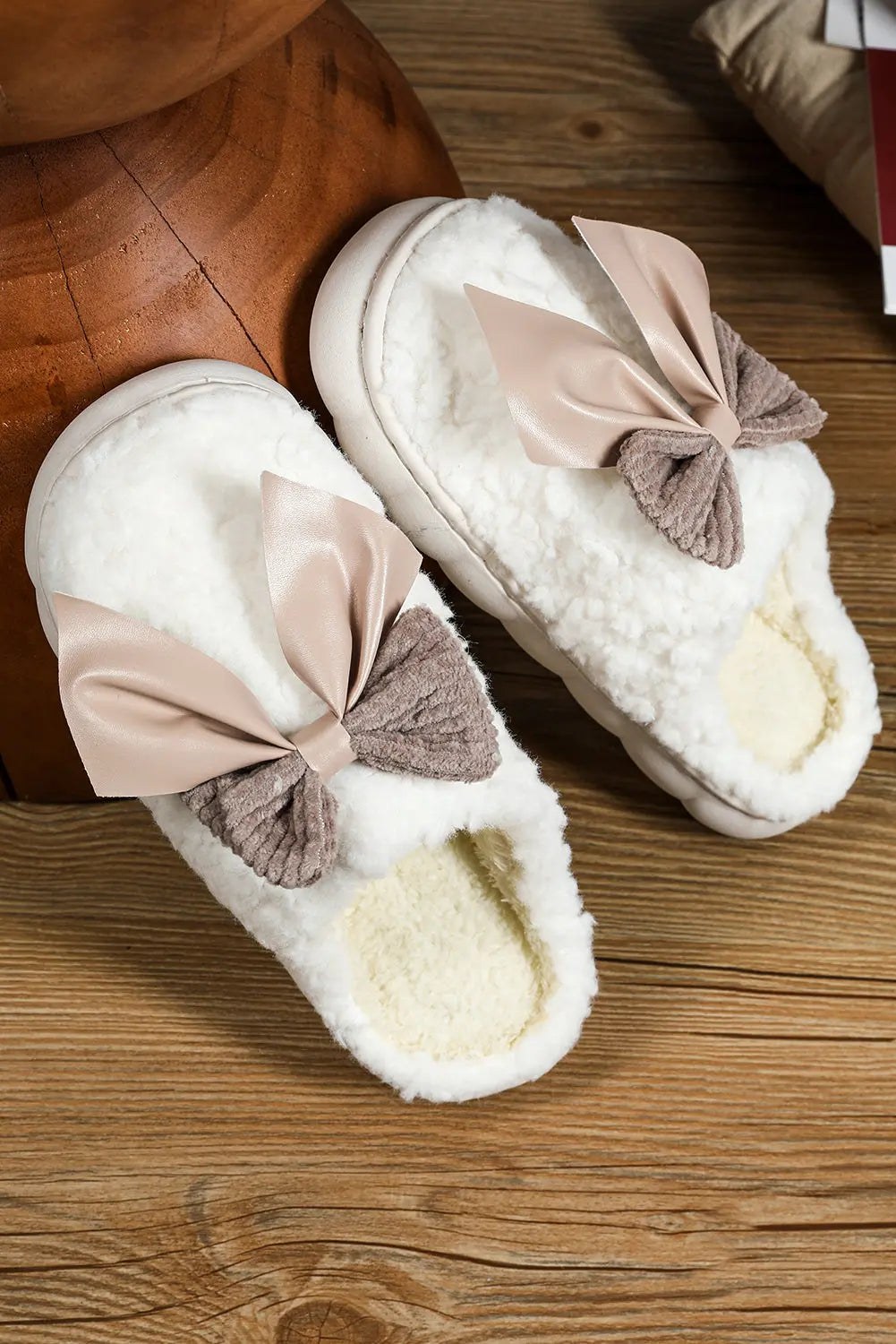 Camel Contrast Bowknot Applique Plush Winter Slippers - eAura