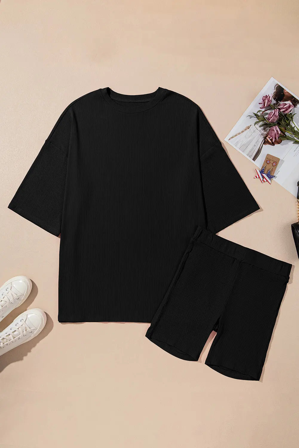 Colour black Solid Colour Loose Tunic Top and Slim Shorts Set Beagle Boutique Fashion Outlet