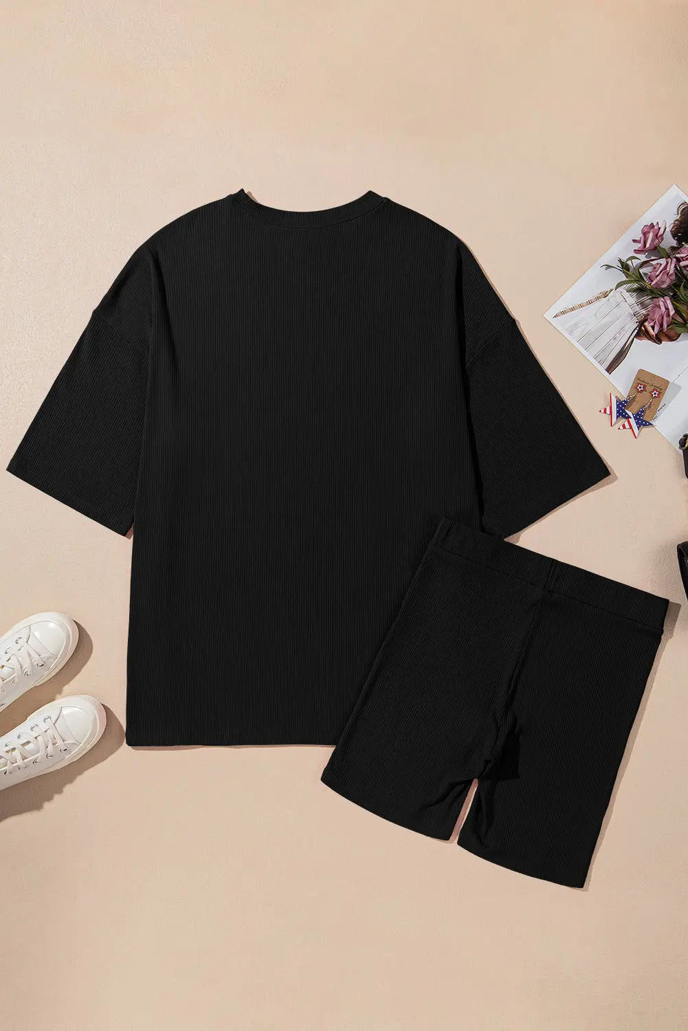 Colour black Solid Colour Loose Tunic Top and Slim Shorts Set Beagle Boutique Fashion Outlet