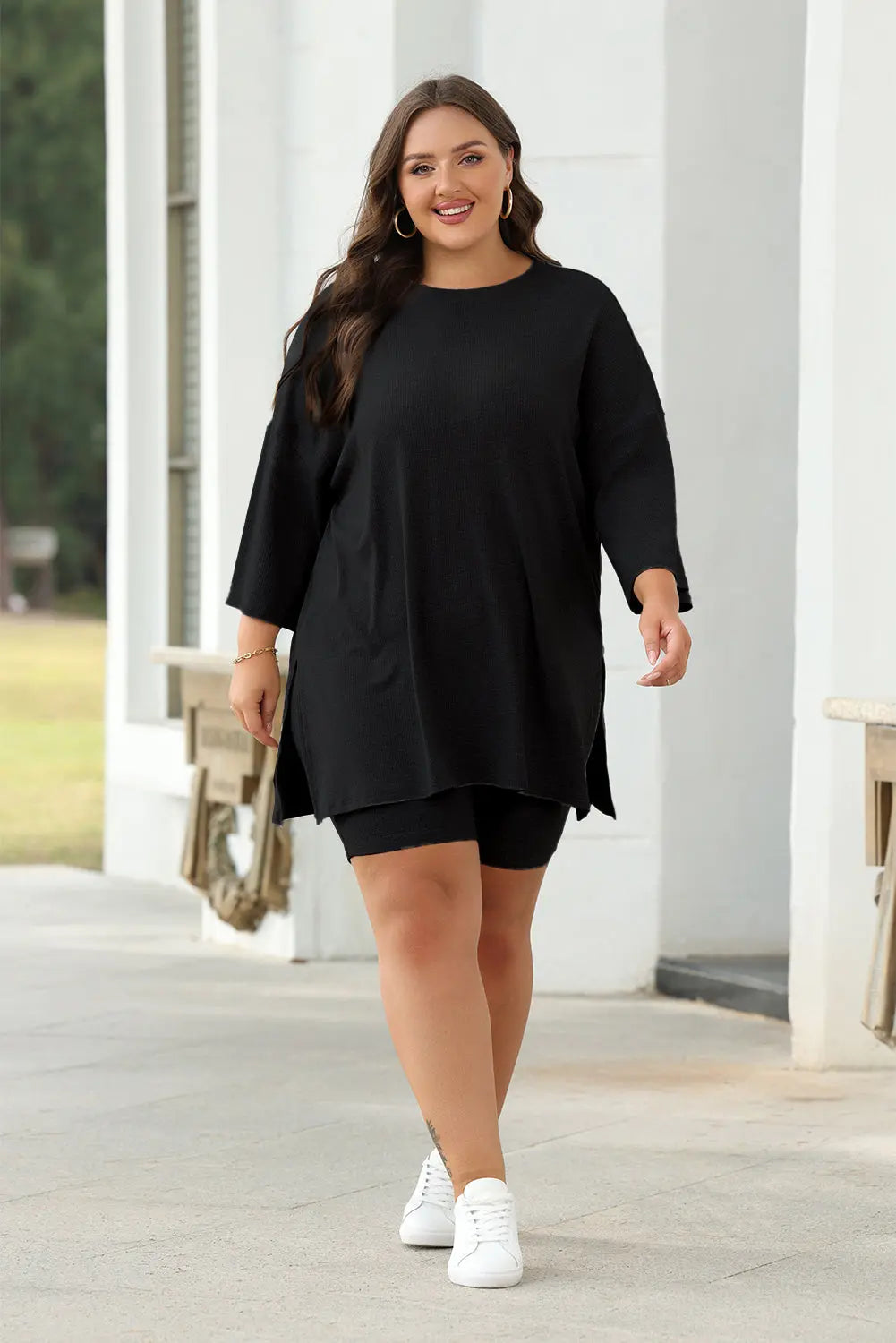 Colour black Solid Colour Loose Tunic Top and Slim Shorts Set Beagle Boutique Fashion Outlet