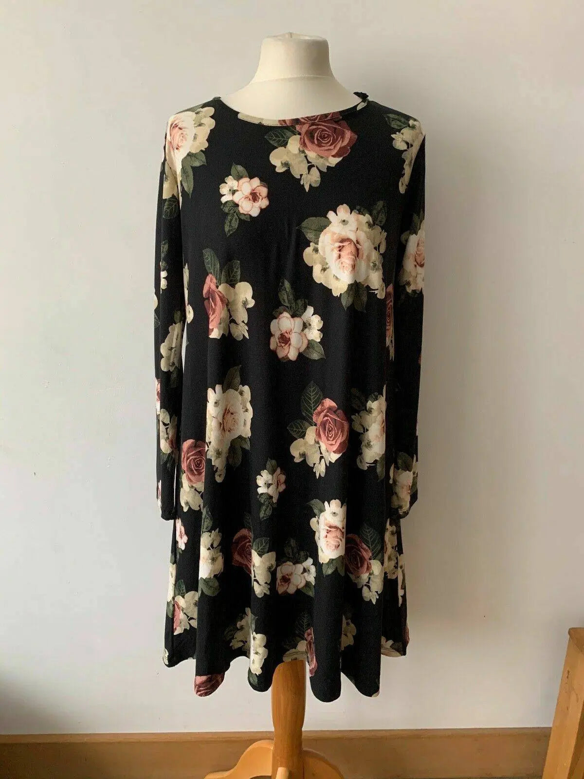 Floral Long Sleeve Swing Dress Pit to Pit 21.5" - BB Fashion Outlet