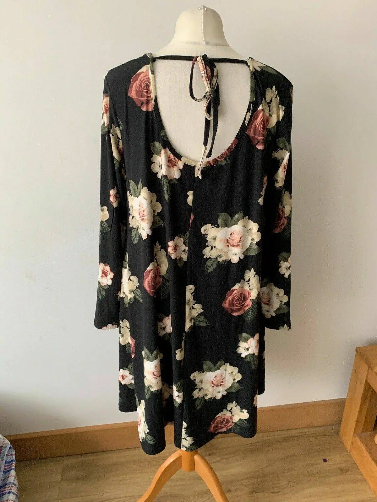 Floral Long Sleeve Swing Dress Pit to Pit 21.5" - BB Fashion Outlet
