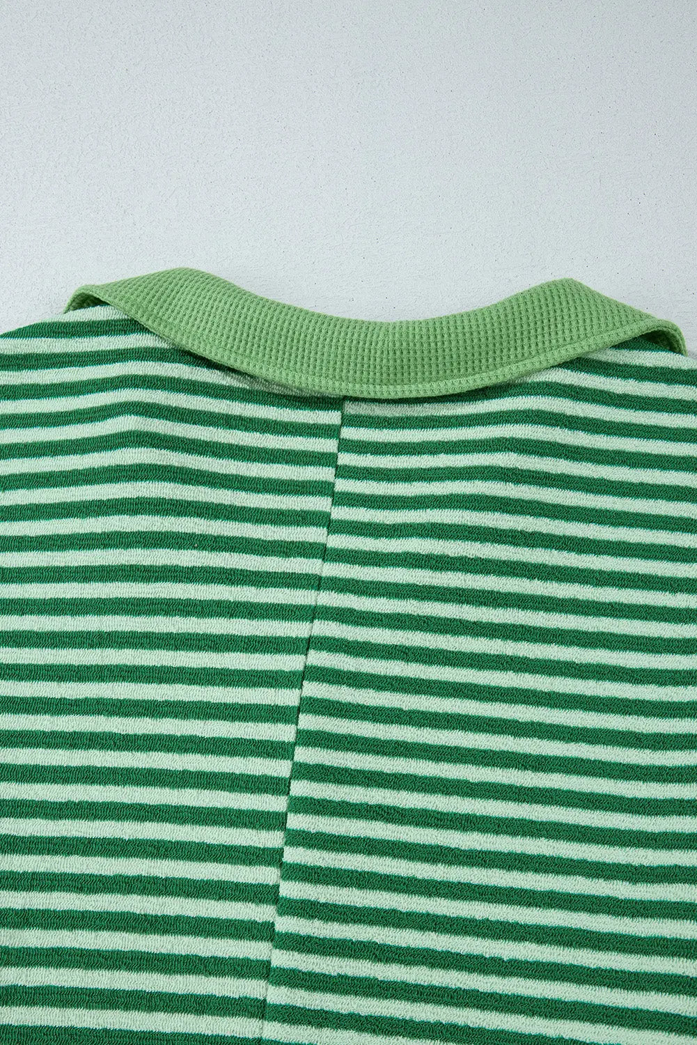 Green Stripe Turn-Down V Neck Patchwork Loose Top eAura