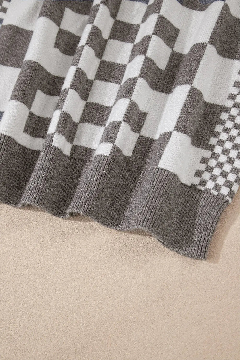 Grey Checkered Print Drop Shoulder Round Neck Sweater Beagle Boutique Fashion Outlet
