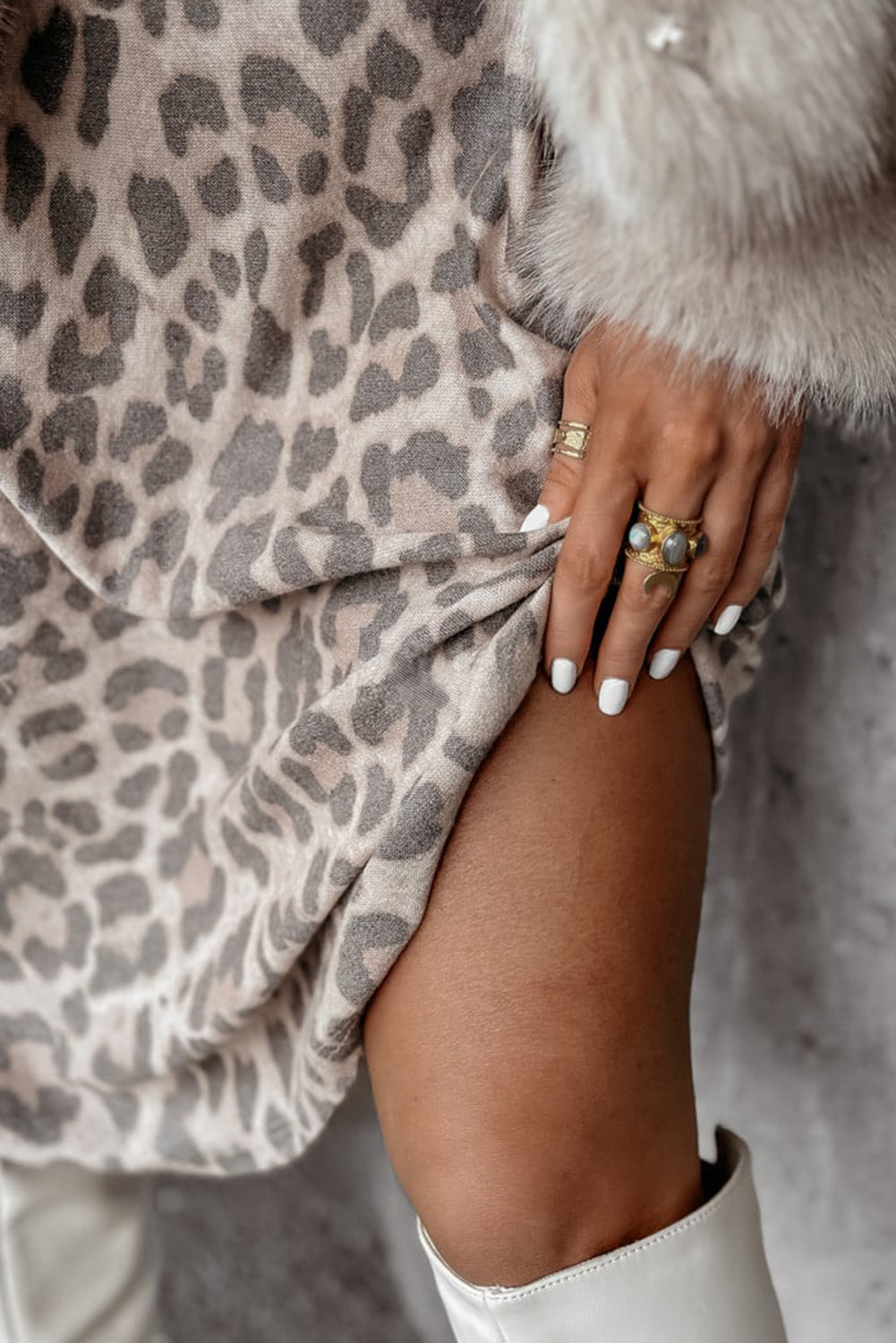 Grey Leopard Print V Neck Loose Fit Mini Dress - Dresses/Mini Dresses