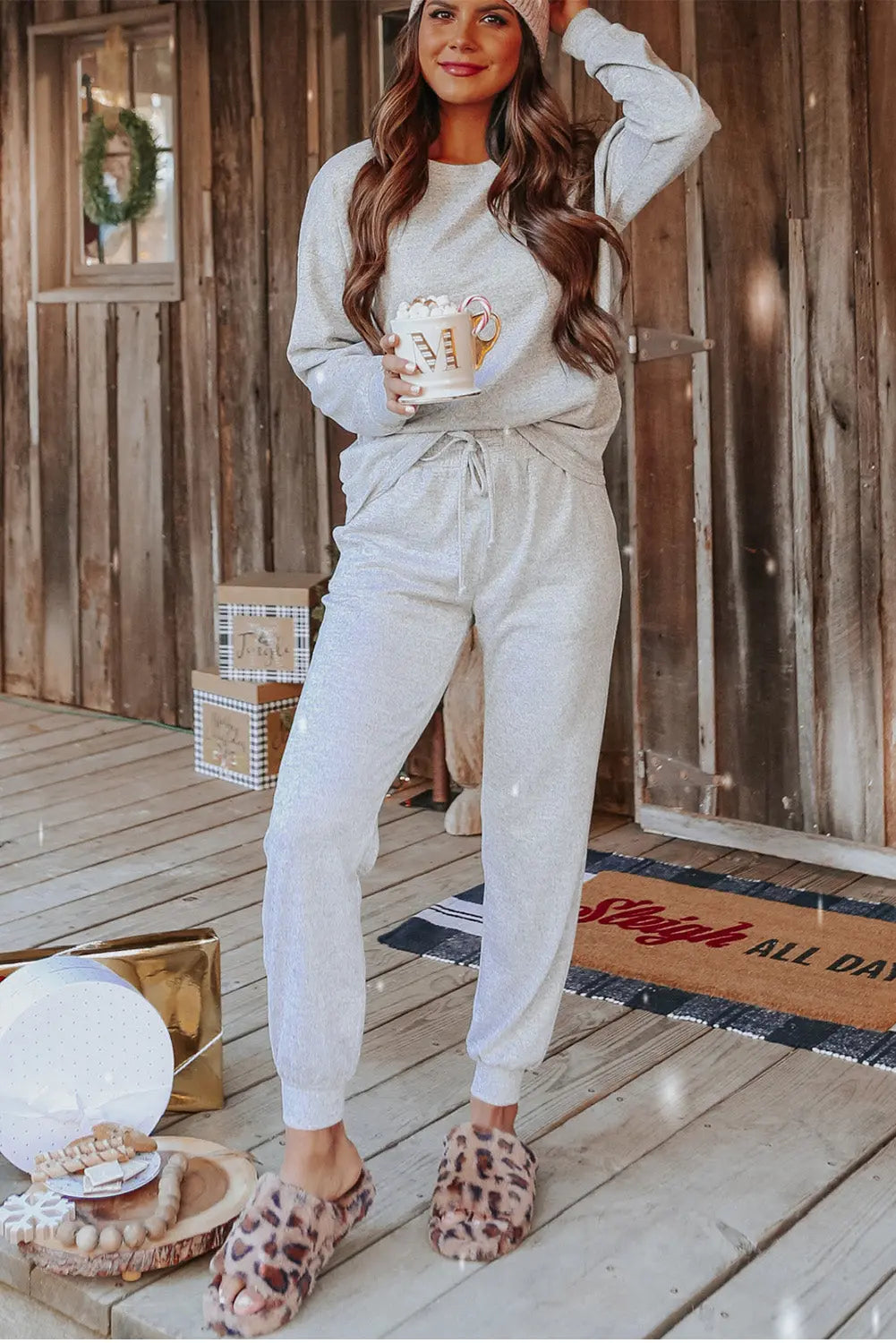 Grey Long Sleeve Pullover and Jogger Trousers Lounge Set eAura