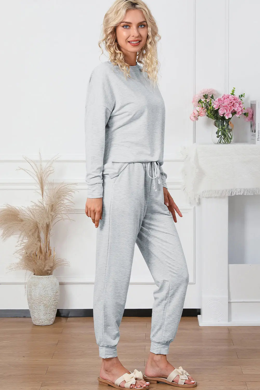 Grey Long Sleeve Pullover and Jogger Trousers Lounge Set eAura
