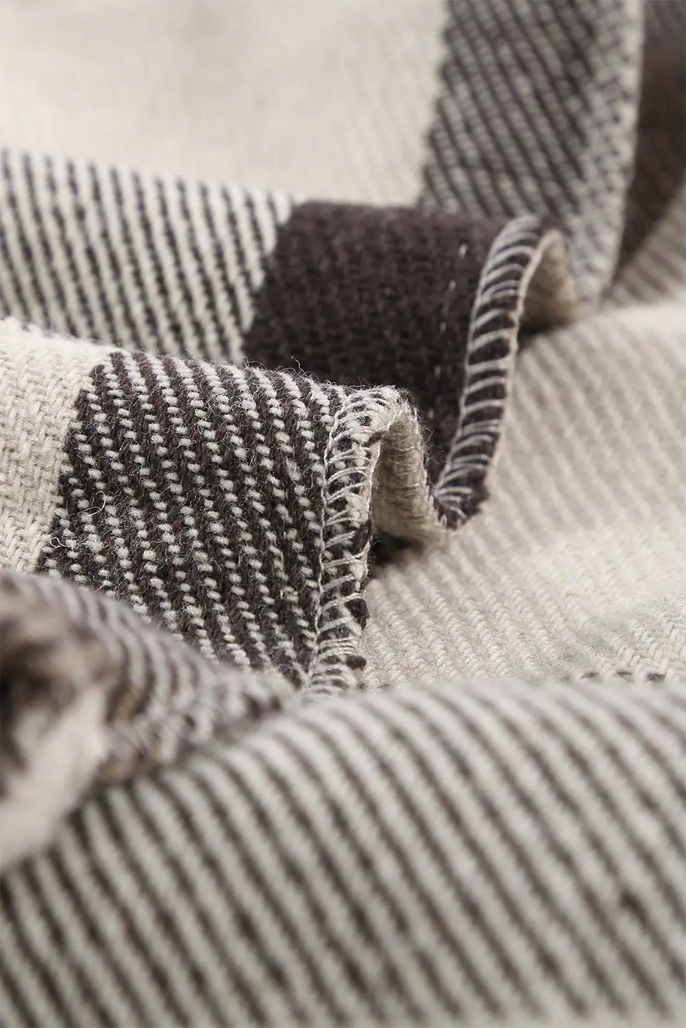 Khaki Plaid Colour Block Buttoned Long Sleeve Jacket with Pocket eAura