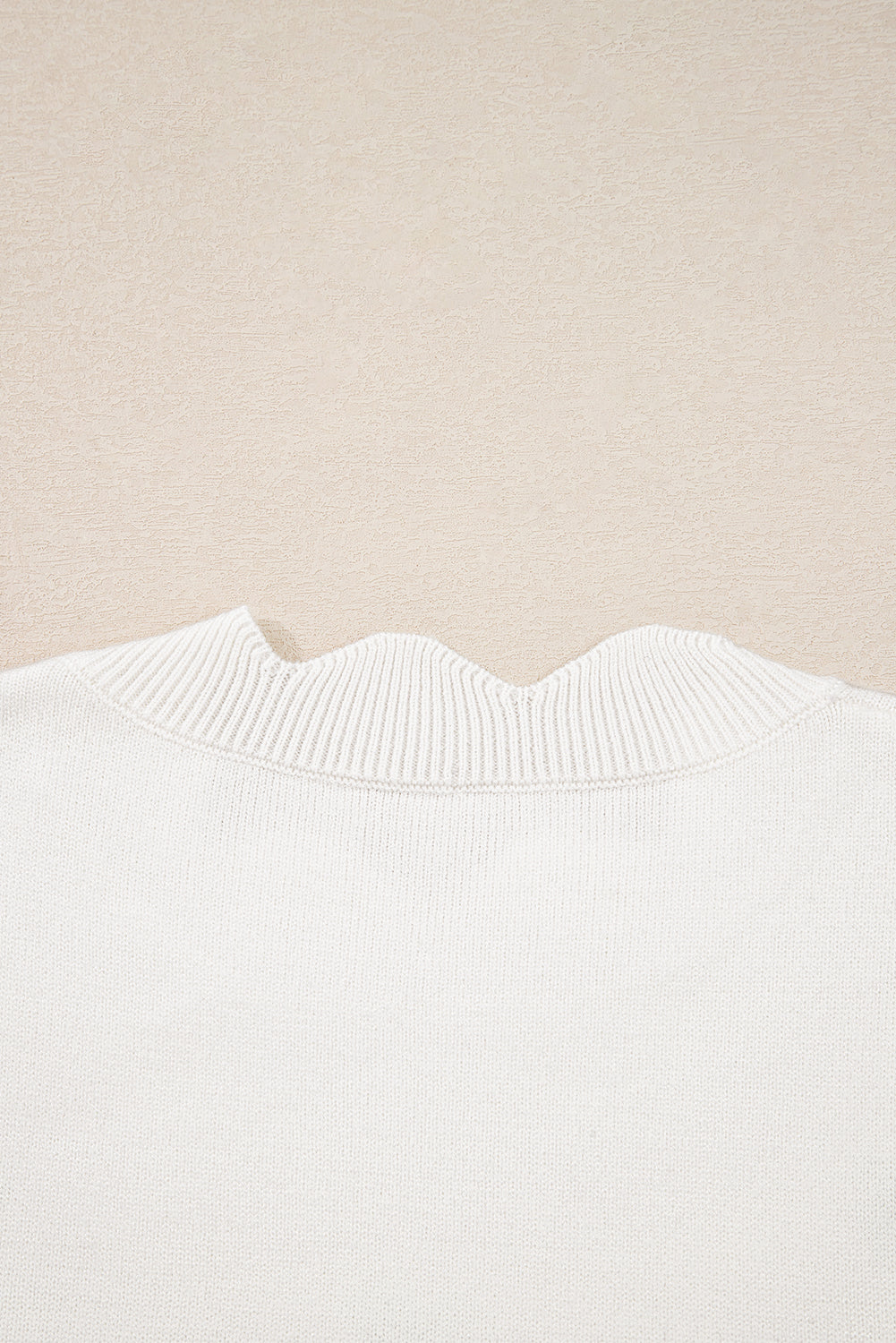 White Floral Embroidered Scallop Hem Cropped Sweater - Sweaters & Cardigans/Sweaters