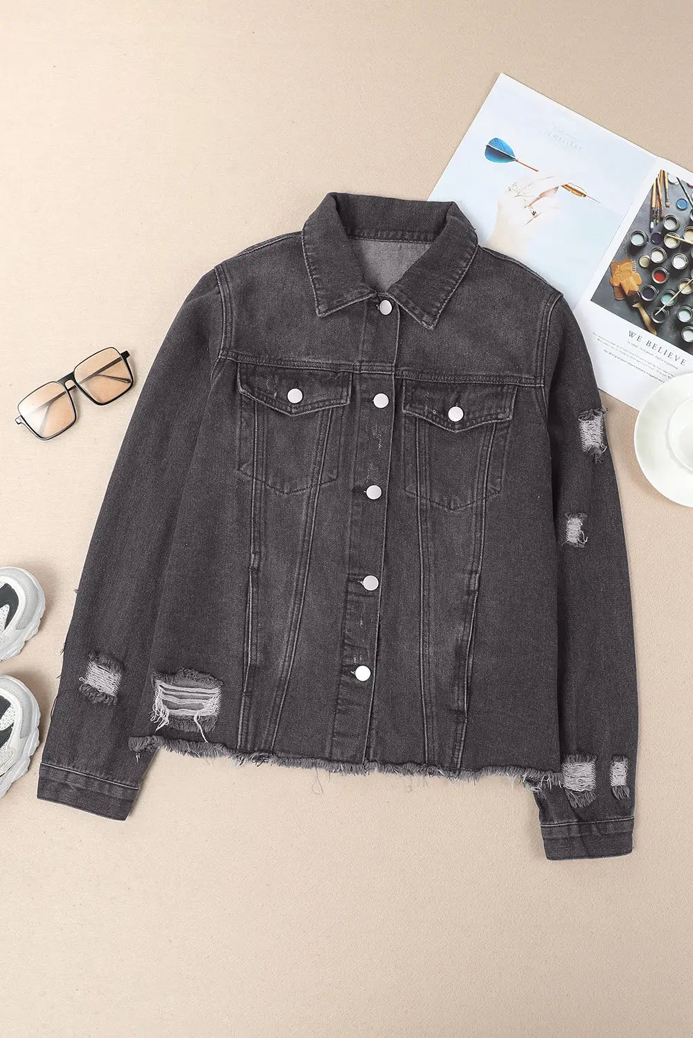 Lapel Distressed Raw Hem Buttons Denim Jacket - Outerwear/Denim jackets
