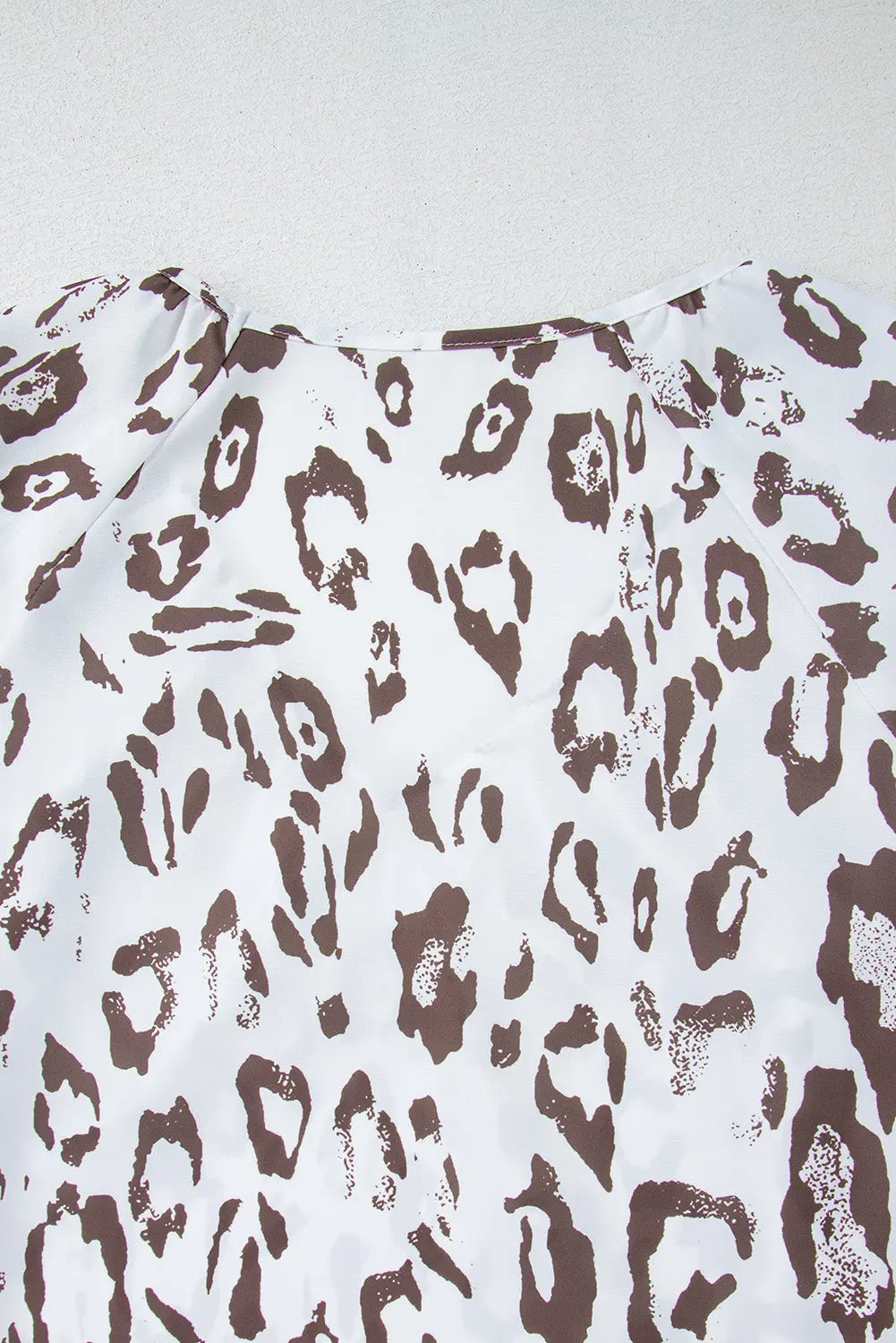Leopard Print Ruched V Neck 3/4 Sleeve Blouse Beagle Boutique Fashion Outlet