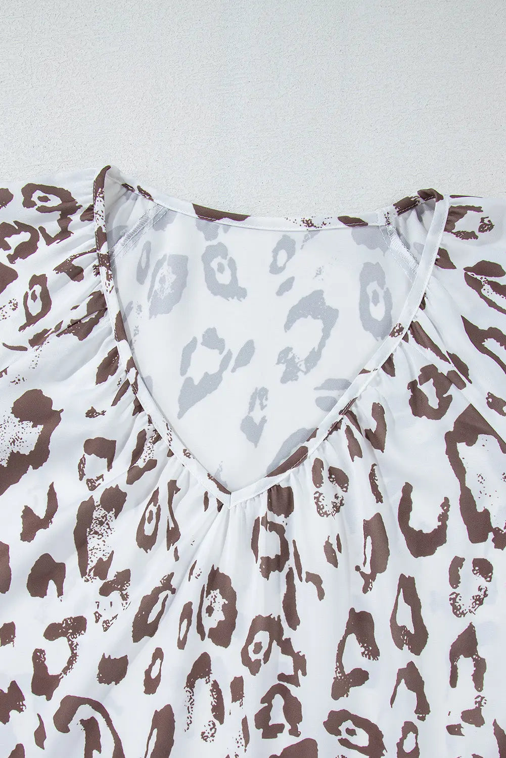 Leopard Print Ruched V Neck 3/4 Sleeve Blouse Beagle Boutique Fashion Outlet