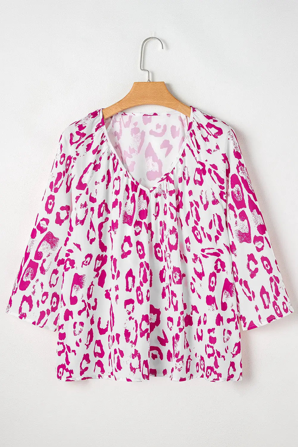 Leopard Print Ruched V Neck 3/4 Sleeve Blouse Beagle Boutique Fashion Outlet