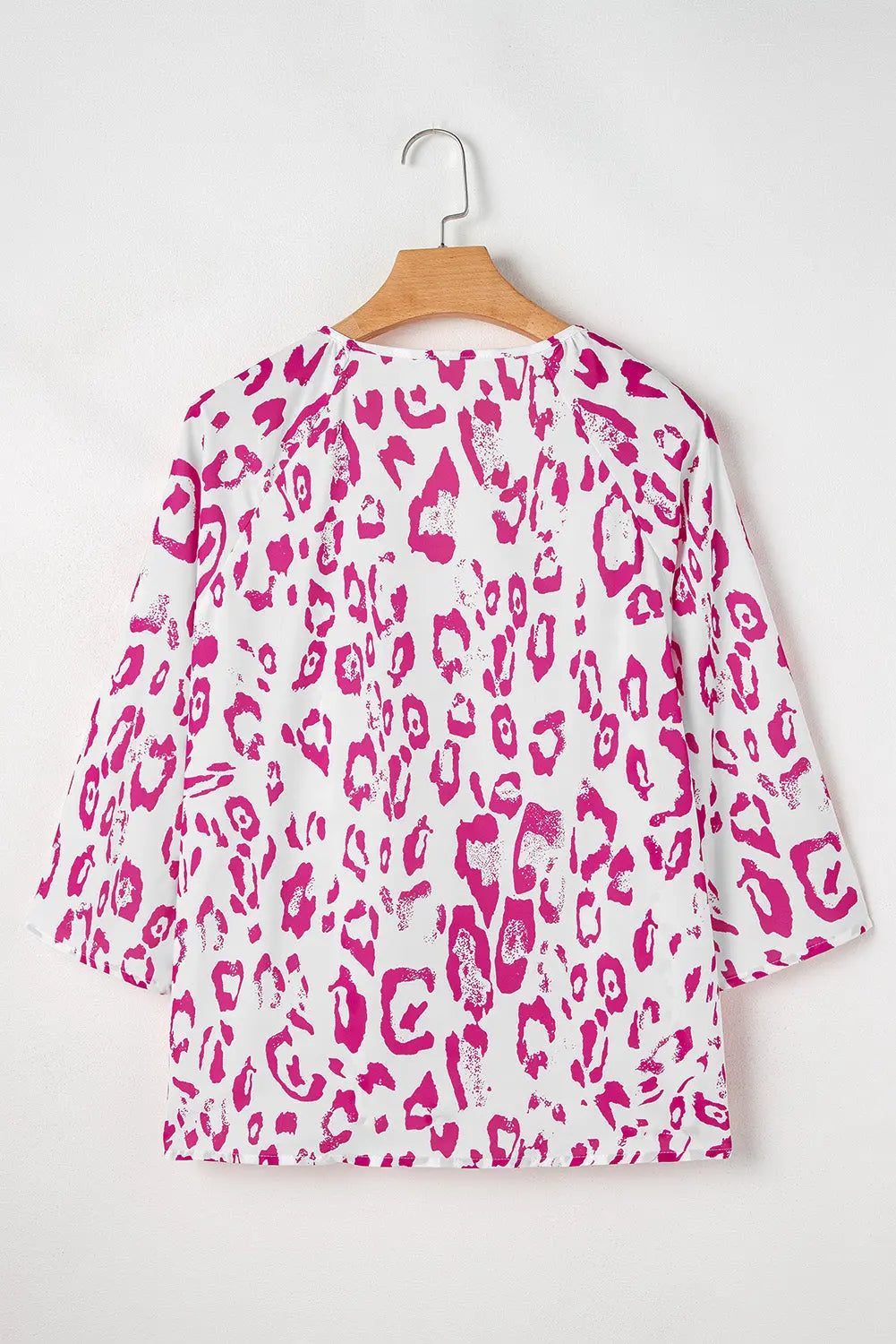 Leopard Print Ruched V Neck 3/4 Sleeve Blouse Beagle Boutique Fashion Outlet