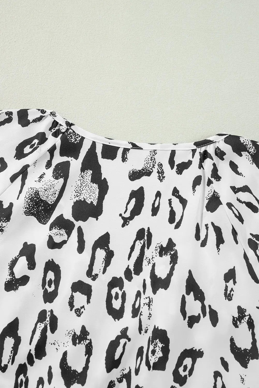 Leopard Print Ruched V Neck 3/4 Sleeve Blouse Beagle Boutique Fashion Outlet