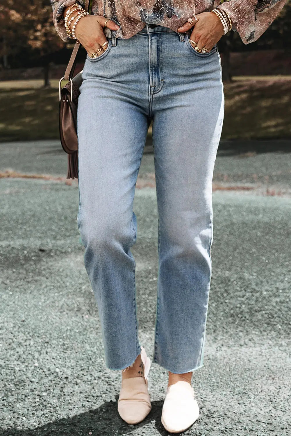 Light Blue Acid Wash Raw Edge Straight Jeans eAura