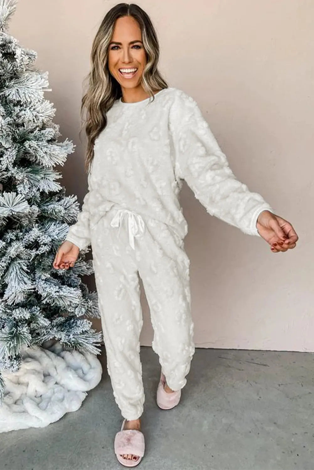 Light Grey Leopard Textured Loose Fit Fleece Pyjamas eAura