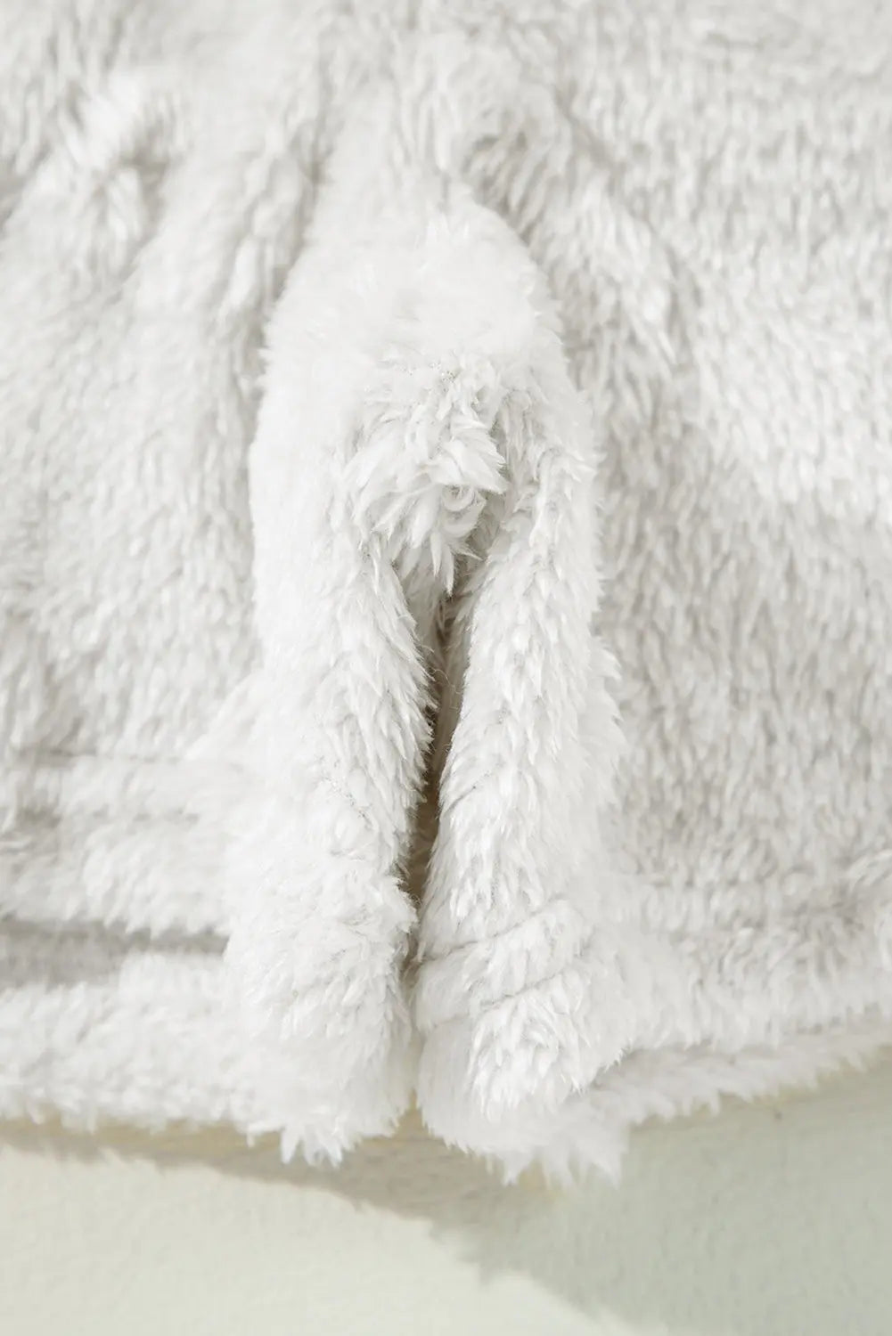 Light Grey Textured Leopard Fleece Loose Two Piece Lounge Set eAura