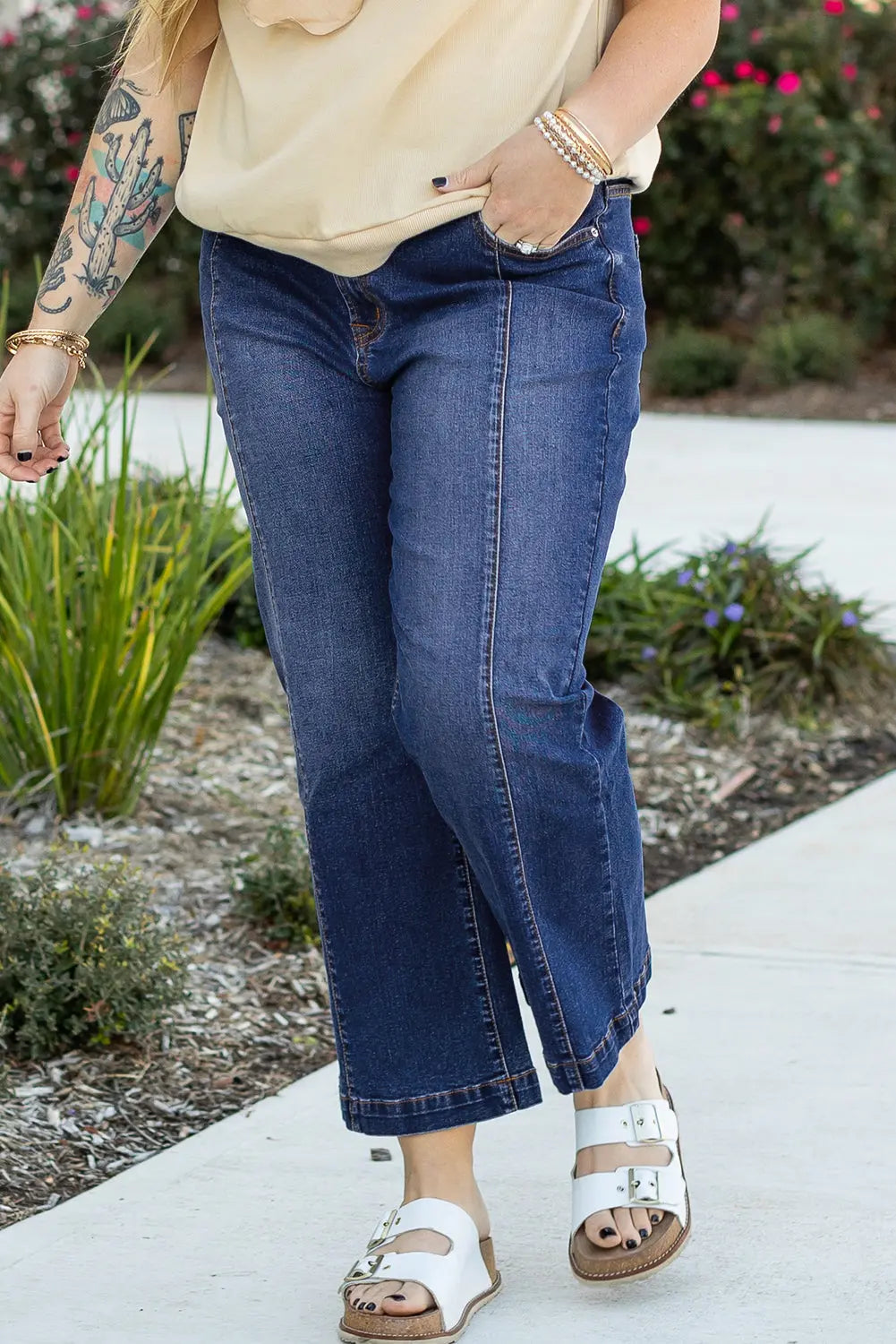 Navy Blue Plus Size Seamed Wide Leg High Waist Jeans Beagle Boutique Fashion Outlet