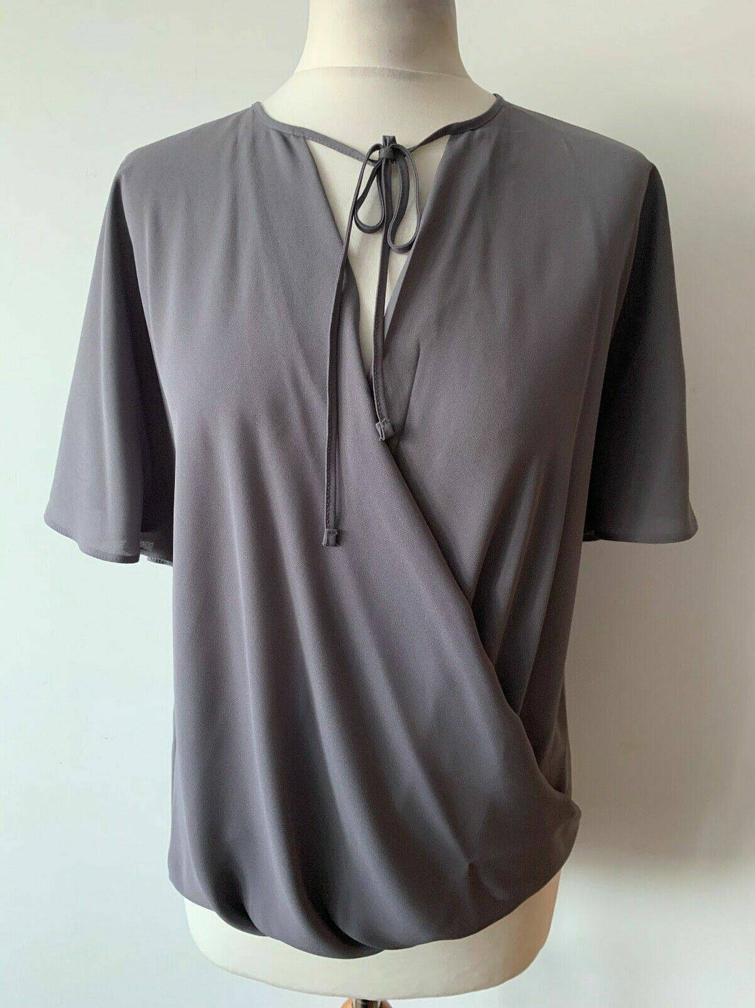 New Look Grey Tie Neck Wrap Blouse Size 8 Draped Short Sleeves - BB Fashion Outlet