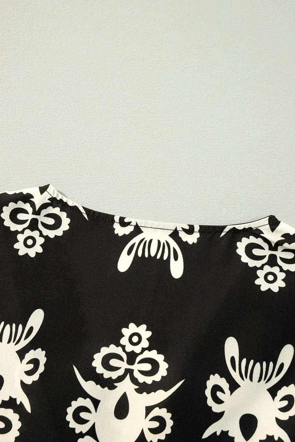 Orange Vintage Geometric Printed 3/4 Sleeve V Neck Blouse Beagle Boutique Fashion Outlet