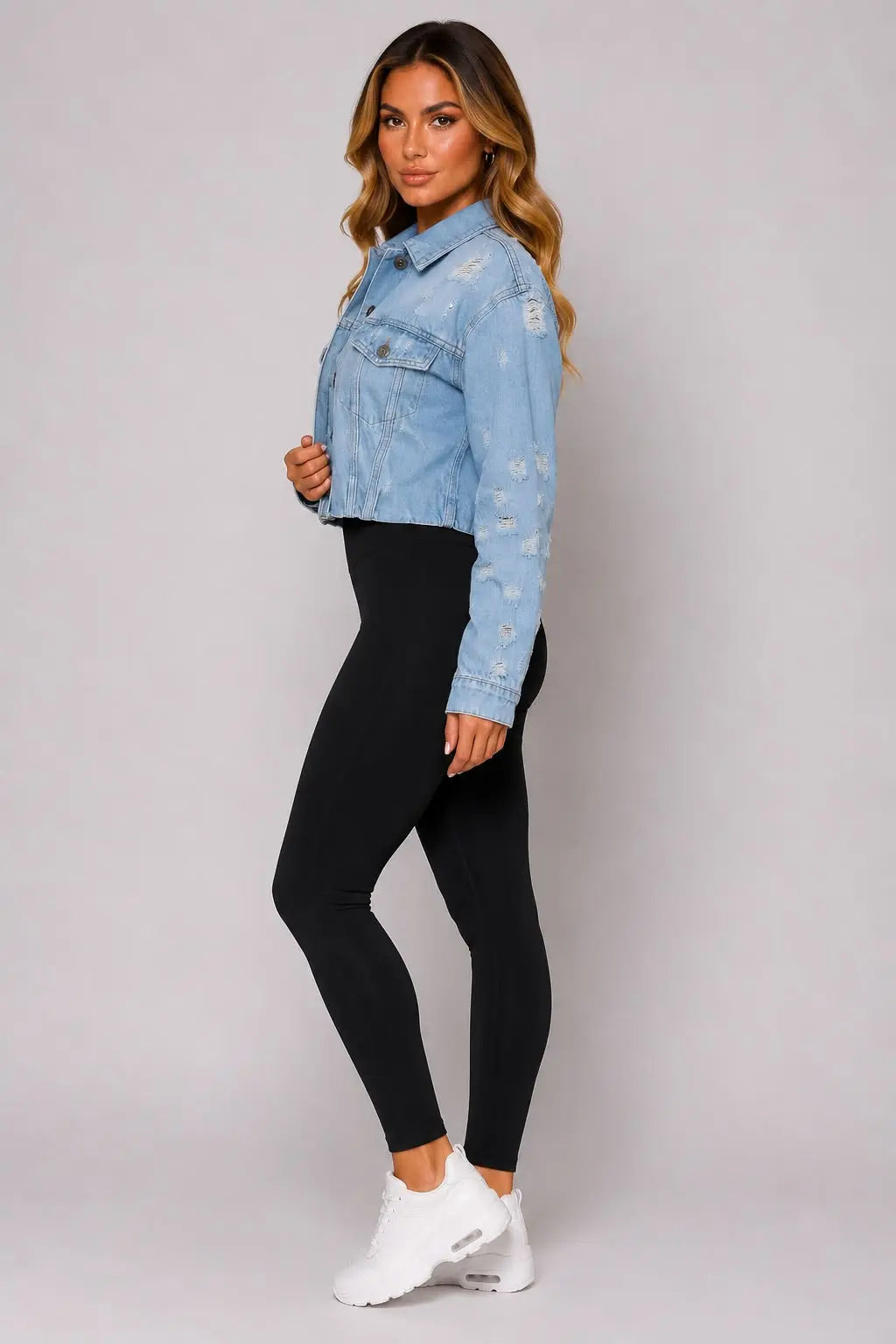 Light Wash Distressed Cropped Denim Jacket – Blue