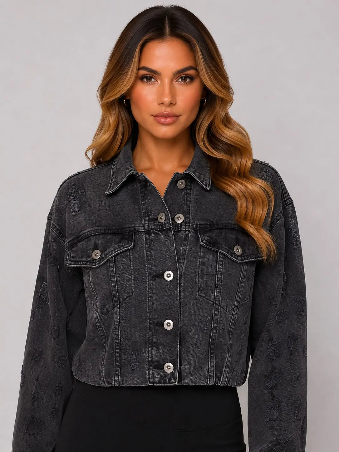 Light Wash Distressed Cropped Denim Jacket – Blue