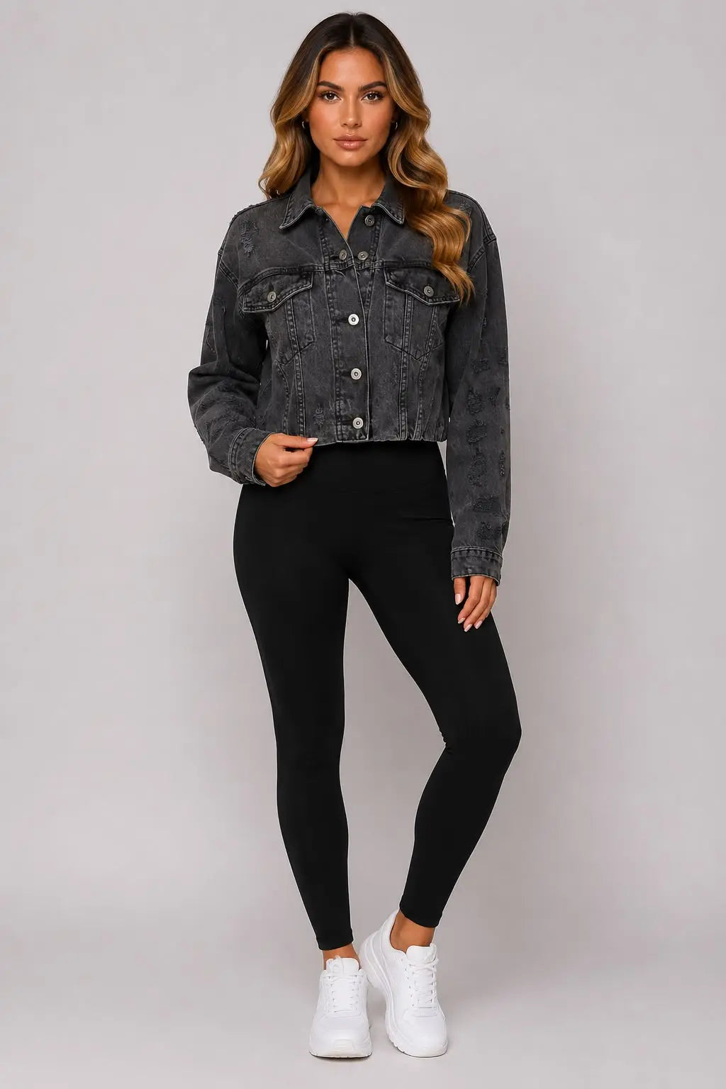 Light Wash Distressed Cropped Denim Jacket – Blue