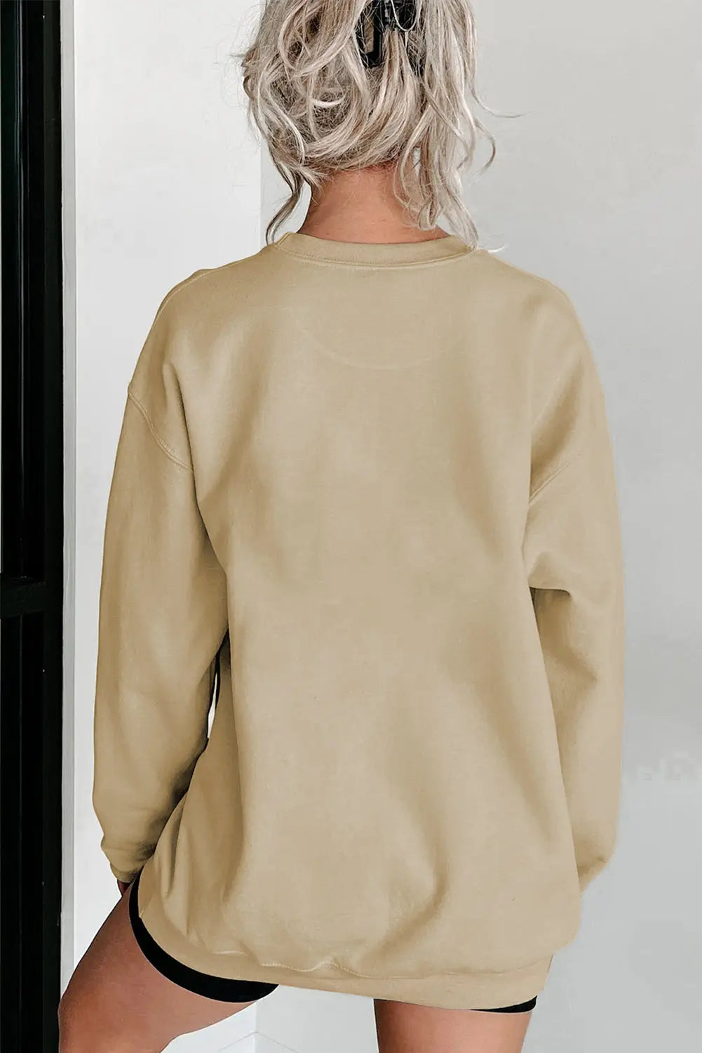 Parchment thankful Embroidered Drop Shoulder Pullover Sweatshirt Beagle Boutique Fashion Outlet