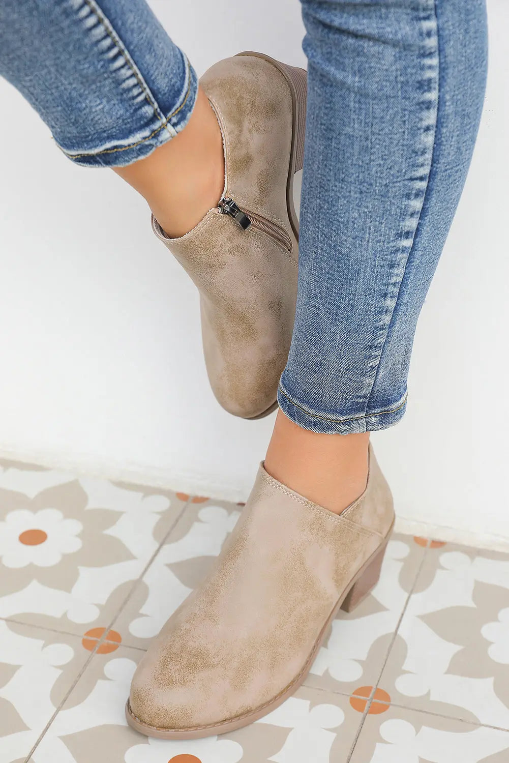 Philippine Grey Suede Ankle Boots - eAura