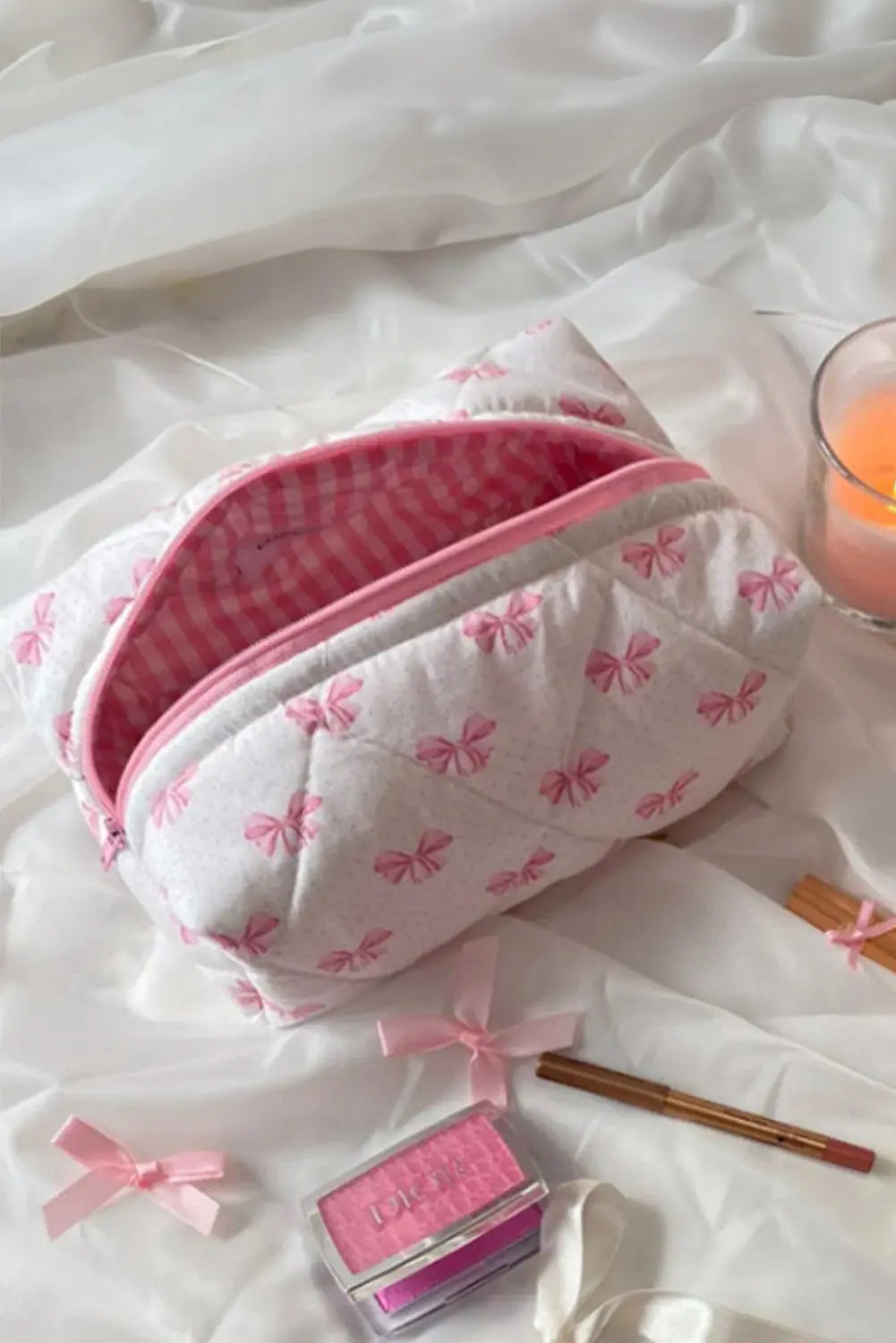 Pink Bow Knot Quilted Zipper Makeup Bag - eAura