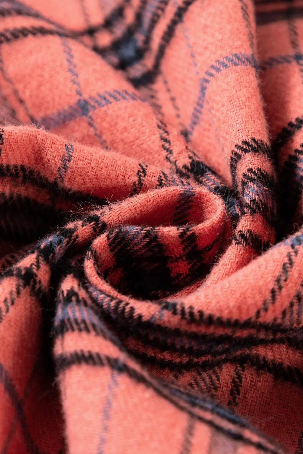 Red Plaid Long Sleeeve Side Split Distressed Hem Shirt - eAura